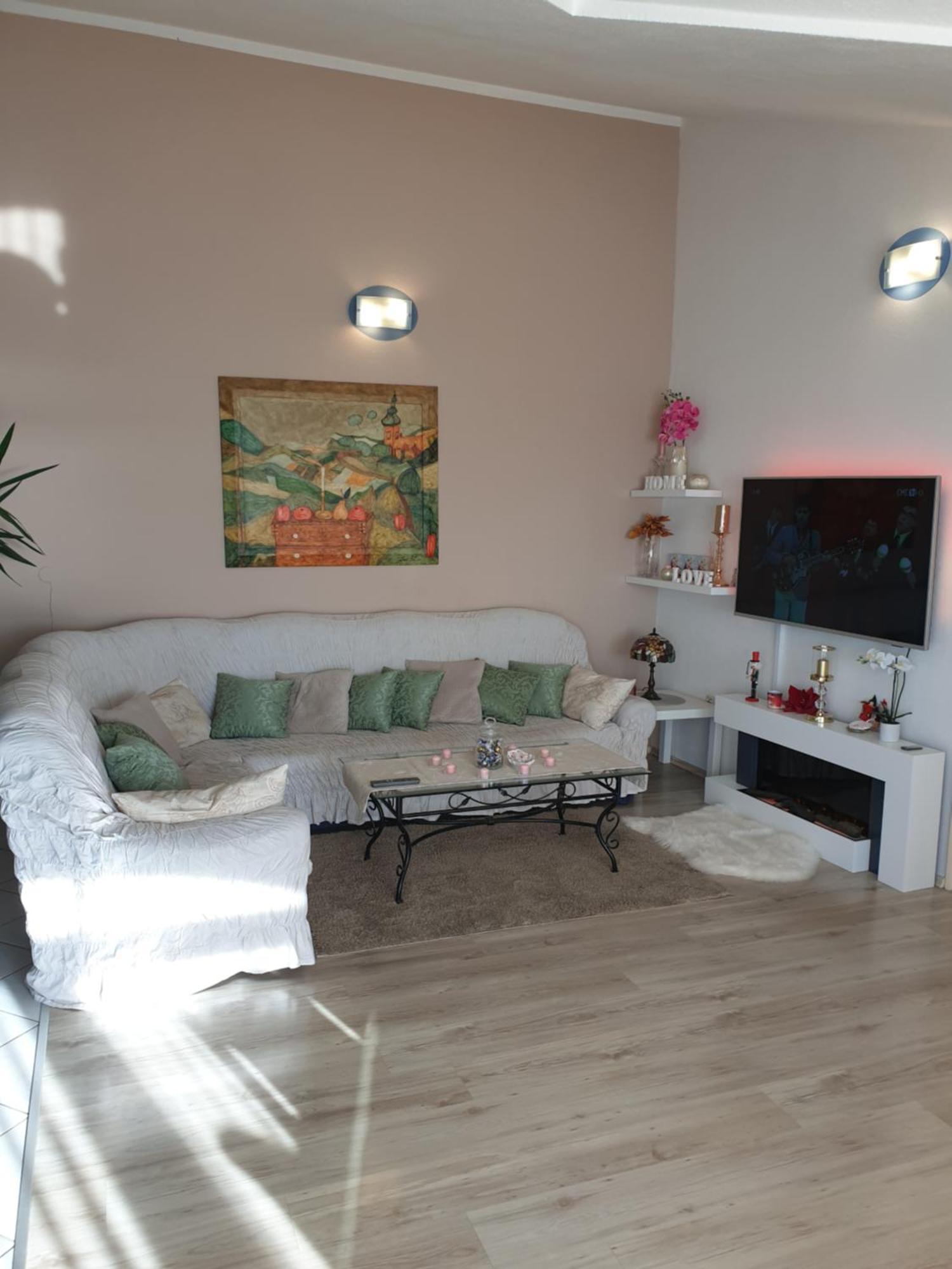 Apartmani Mlikotic Dugi Rat Zimmer foto